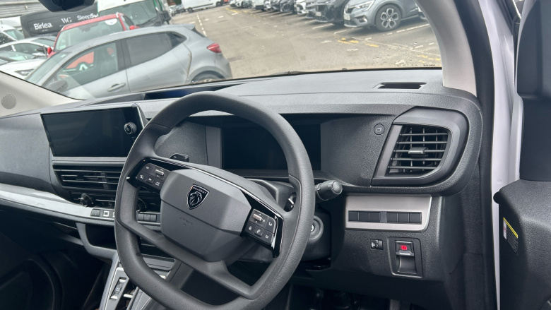 Peugeot Expert E-L1 100kW 75kWh Professional Van Auto